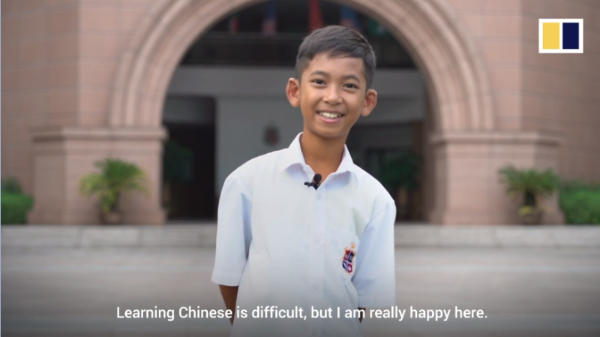【中国那些事儿】柬埔寨“网红”少年来华求学：中文很难 但我想去北京读大学